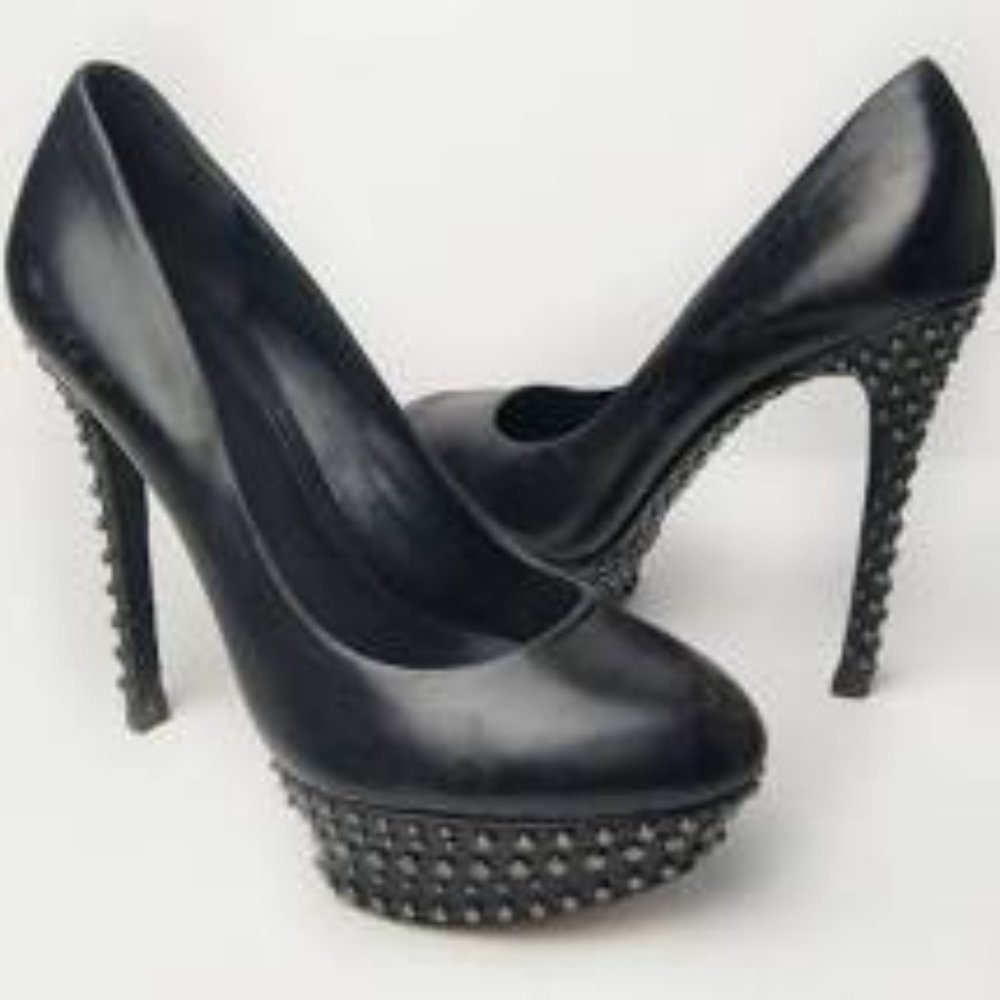 BRIAN ATWOOD FINVARRA PLATFORM PUMP SZ 37 NIB